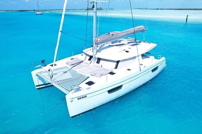 Noah's Ark Beach Club Tour Catamaran 44 Big Ben - Exploring the Noah’s Ark Beach Club Tour Catamaran