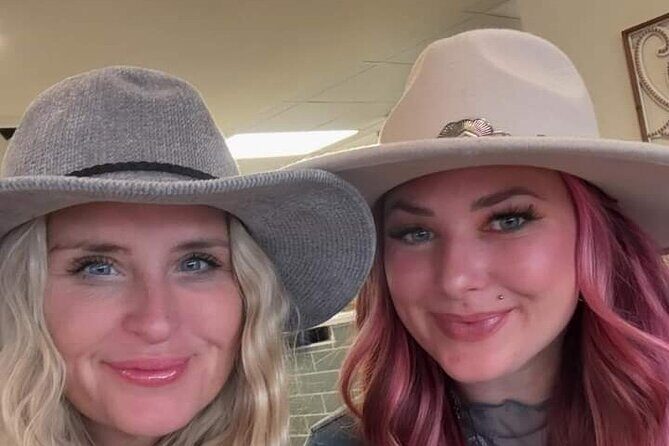 Non Bus Traverse City Leelanau Peninsula Sunset Wine Tour - An In-Depth Look at the Traverse City Leelanau Peninsula Sunset Wine Tour