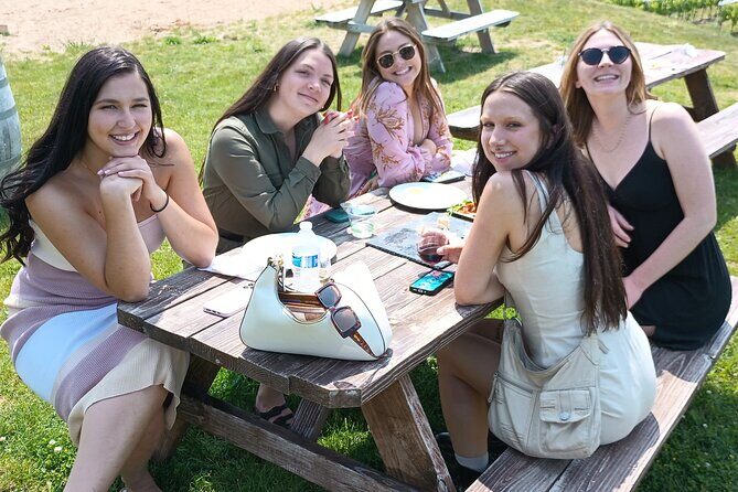 NON BUS Traverse City Old Mission Sunset Wine & Distillery Tour - Who Will Love This Tour?