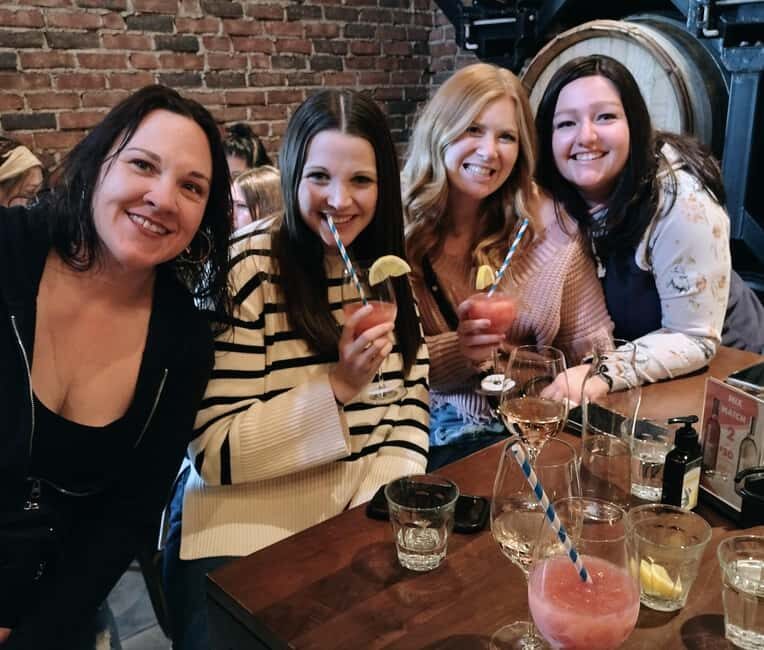 NON BUS VIP GMC YUKON Old Mission Traverse City Wine Tour - A Closer Look at the Experience