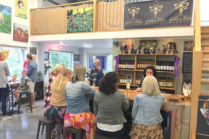 Noosa Hinterland Drinks Private Tour with Gin, Beer, Mead & Wine Tastings - Starting with a Scenic Drive and Meadery