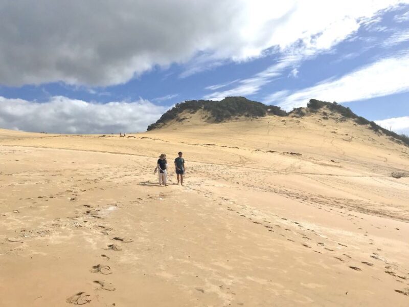 Noosa: Rainbow Beach Tour via Noosa Hinterland and Cooloola - FAQ