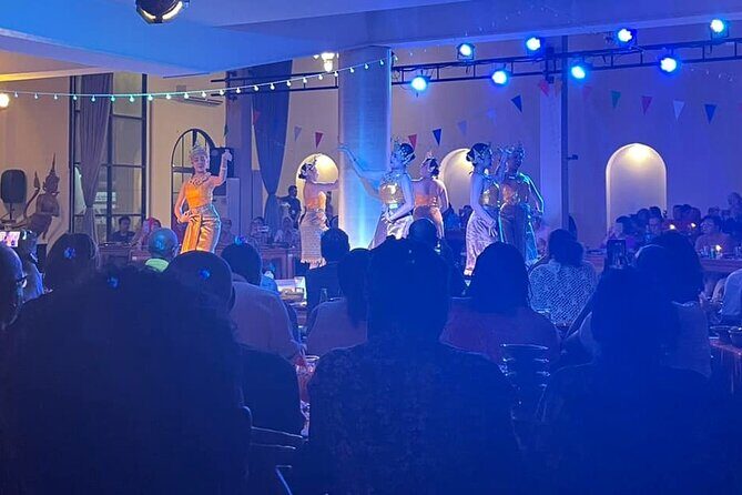 Nopparats Traditional Thai Dinner & Dance - FAQs