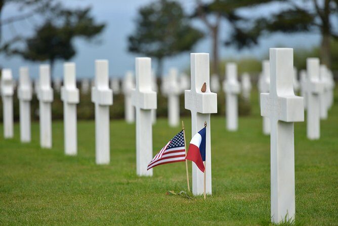 Normandy American D-Day Experience (From Bayeux Station) - In-Depth Review of the Normandy D-Day Experience