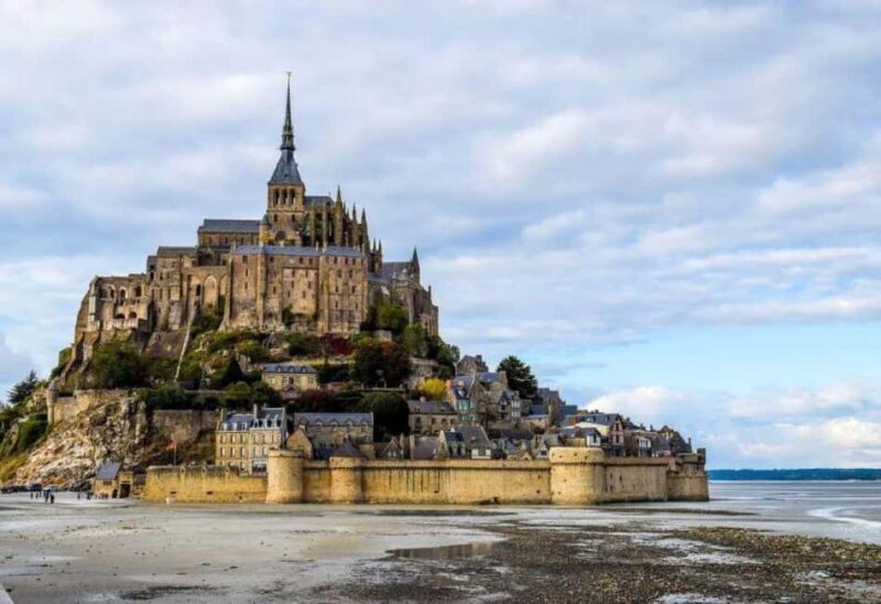 Normandy: Explore The Historical sites of D-Day - Key Points