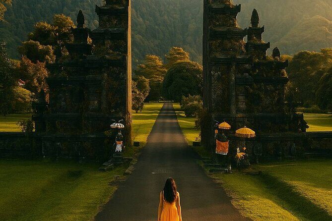 North Bali Hidden Gems Tour Ulun Danu Temple Twin Lakes Waterfall - The Practicalities: What to Expect