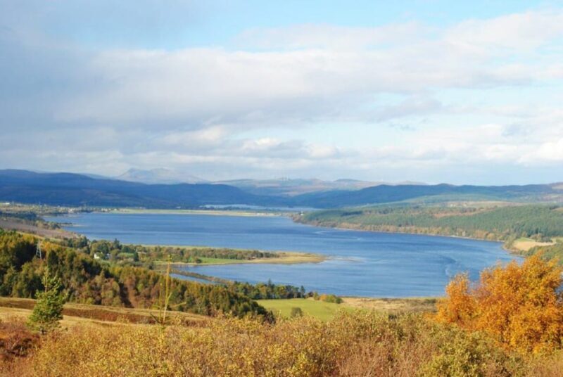 North Highland Tour: Dunrobin Castle, Dornoch, & Much More - Whisky Tasting and Highland Culture