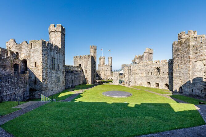North Wales and Caernarfon Castle day tour from Chester - A Deep Dive into the North Wales Day Tour from Chester