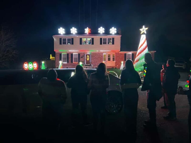 Northern Delaware: Holiday Lights Tour - The Vehicle and Comfort
