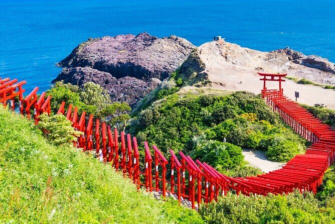 Northern Kyushu Day Tour Akiyoshido Cave and Motonosumi Inari - Experience the Natural and Cultural Wonders of Northern Kyushu