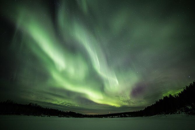 Northern Lights Hunt from Rovaniemi with Folk Tales and Snacks over Campfire - A Close Look at the Northern Lights Hunt from Rovaniemi