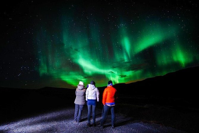 Northern Lights Hunt Including Snacks on Campfire from Levi - FAQ