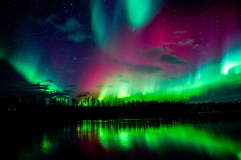 Northern Lights Hunting Adventure in Lapland - Northern Lights Hunting Adventure in Lapland