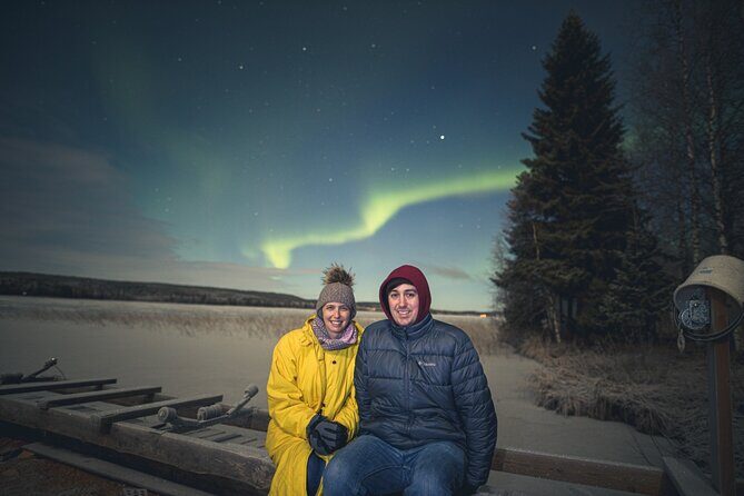 Northern lights hunting photo tour with bbq; small groups - Exploring the Northern Lights Hunting Photo Tour in Rovaniemi
