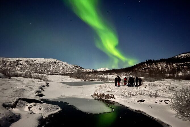 Northern Lights in Focus Tour by Minibus, German/ English, Meal - Who Should Book This Tour?