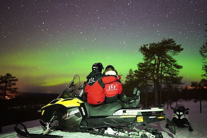 Northern Lights Snowmobile Hunt - What to Expect and How to Prepare