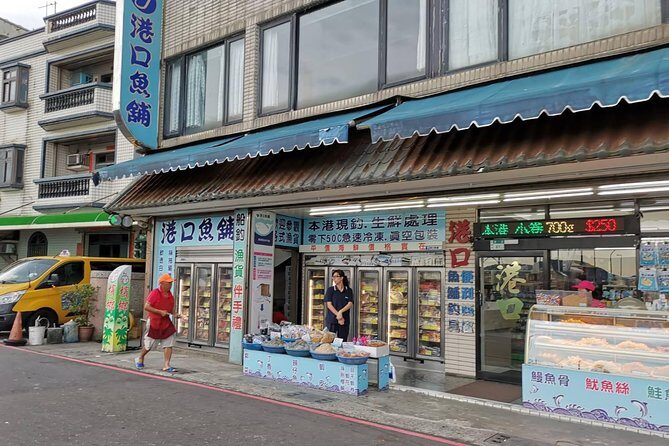 Northern Taiwan Private Adventure: Yehliu, Jiufen, & Pingxi - Key Points