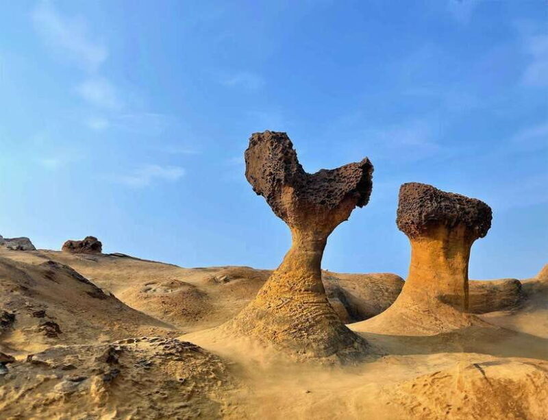 Northern Taiwan Private Adventure: Yehliu, Jiufen, & Pingxi - Key Points