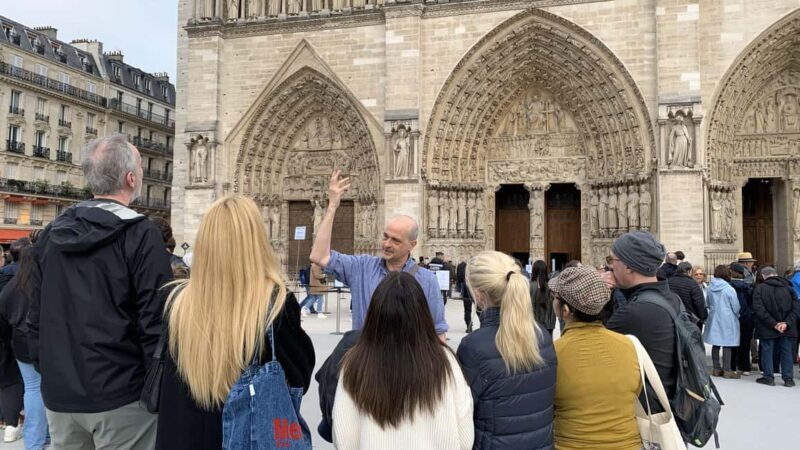 Notre-Dame Cathedral Interior & Île de la Cité Walking Tour - Who Should Consider This Tour?