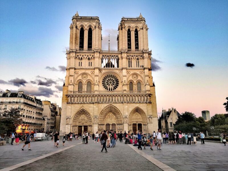 Notre-Dame Outside Île de la Cité & St Severin Private Tour - Who Should Consider This Tour?