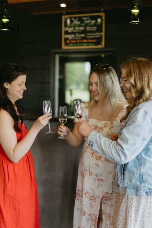 Nova Scotia: Private Wine Tasting & Lobster Lunch Tour - Key Points