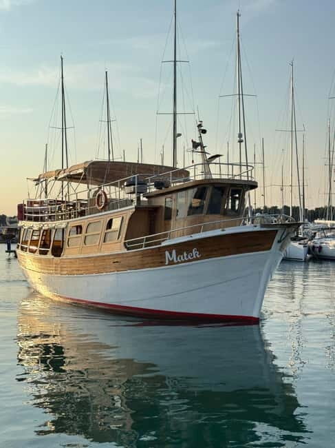 Novigrad: Lim Fjord & Rovinj Boat Trip with Lunch and Drinks - A Detailed Look at the Experience