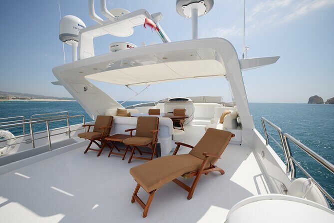 Number Juan 100ft Yacht Azimut Rental - Who Is This Experience Best For?