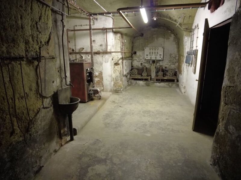 Nuremberg: Historischer Kunstbunker WWII Art Bunker Tour - Who Will Love This Tour?