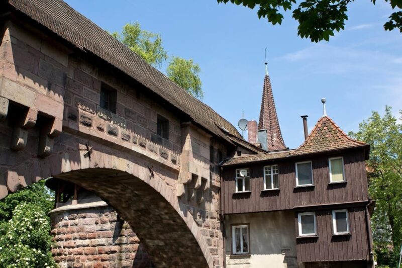 Nuremberg: The Old Town in Evening Light - IN GERMAN - Exploring Nuremberg’s Old Town in Evening Light