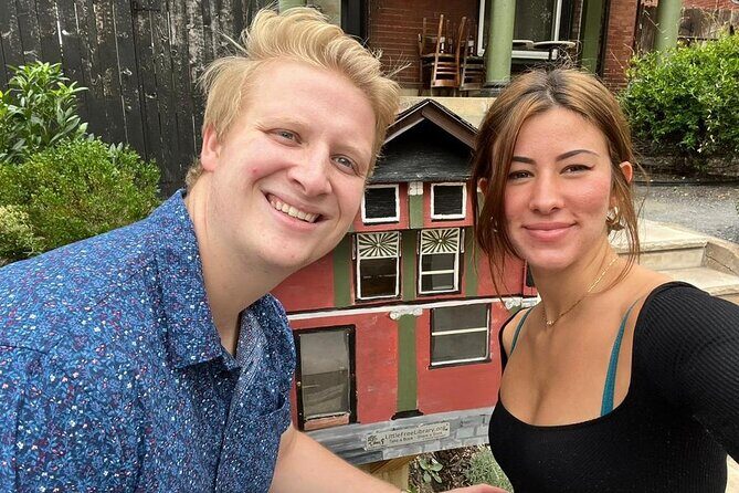 Nutty New London Scavenger Hunt - Key Points