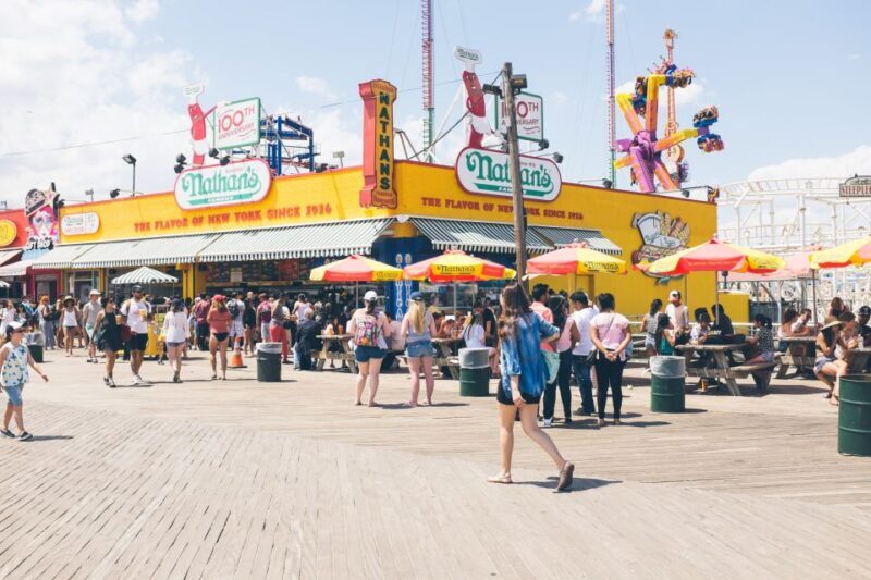 NY Contrasts: Brooklyn, Bronx, Harlem, Queens & Coney Island - Queens: Diversity and Big Attractions