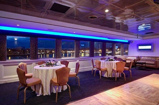 NYC: Atlantis Yacht Luxury New Year's Eve Party Cruise - FAQ