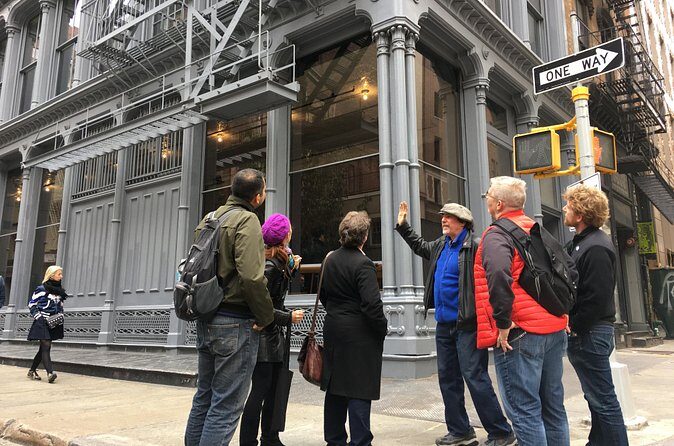 NYC Awesome Architecture Private Tour by Foot and Subway - FAQ
