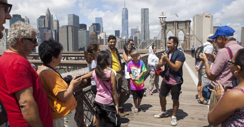 NYC: Brooklyn Bridge and Dumbo District Walking Tour - A Detailed Look at the Brooklyn Bridge and Dumbo Tour