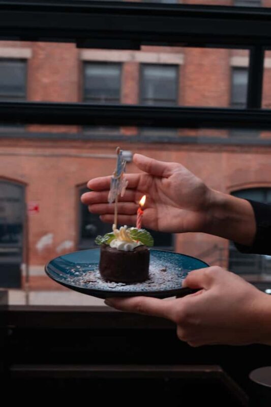 NYC Bustronome Gourmet Sightseeing Lunch tour Panoramic Bus - FAQ