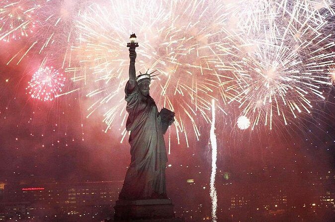 NYC: Celebrate New Year's Eve Aboard a Fireworks Cruise - FAQ