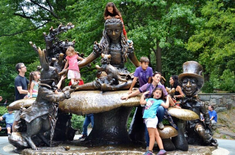 NYC: Central Park Guided Walking Tour English-Spanish - Practical Tips for Your Tour