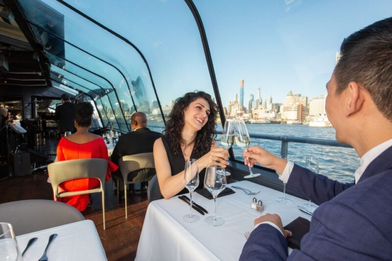 NYC: Christmas Eve Gourmet Brunch or Dinner Harbor Cruise - Final Thoughts: Who Should Consider This Cruise?
