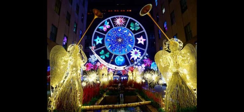 NYC Christmas Express: Holiday Lights Guided Tour - Who Will Appreciate This Tour?