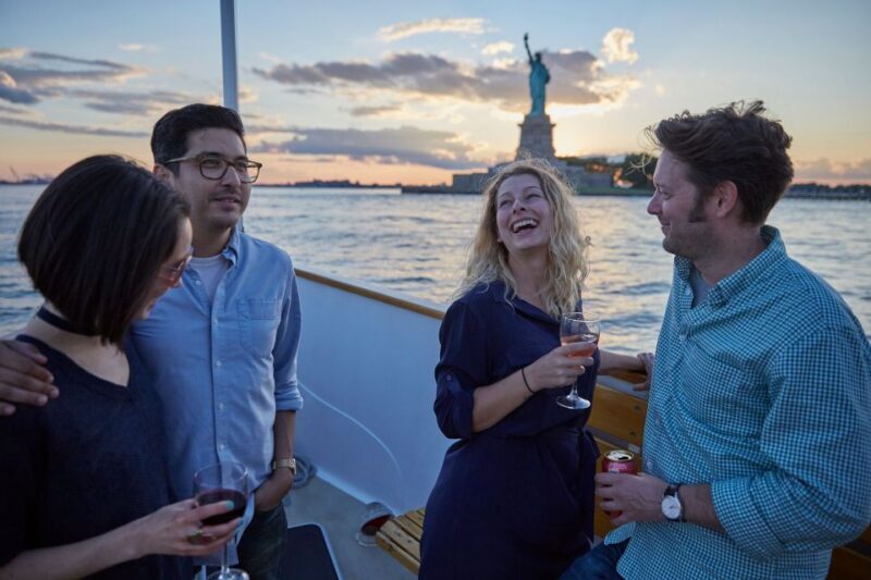NYC: Day Cruise on Small Yacht with Statue of Liberty Views - NYC: Day Cruise on Small Yacht with Statue of Liberty Views