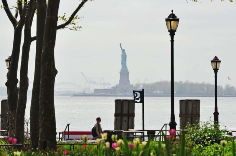 NYC: Downtown Pedicab Tour with Stops - Experience the Heart of NYC: Downtown Pedicab Tour with Stops