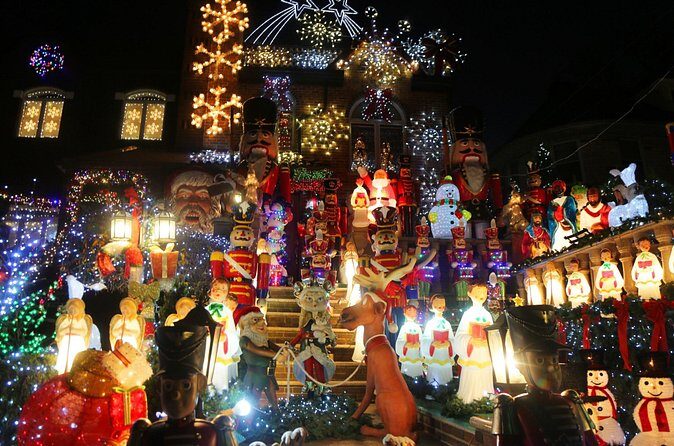 NYC: Dyker Heights Christmas Lights Express from Times Square - FAQ