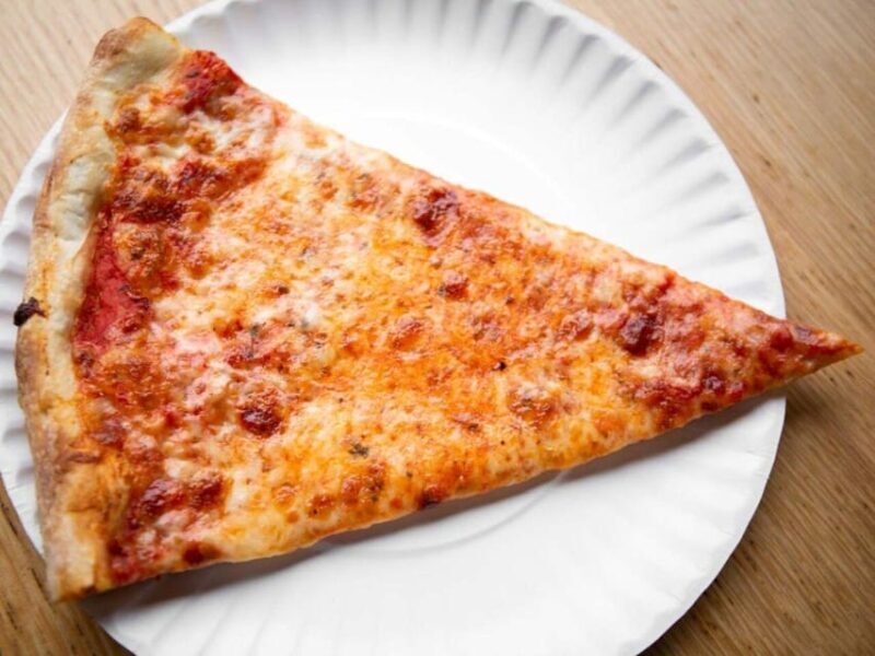 NYC: Eat 4 New York Foods & See 30 Sights Walking Tour - Authentic Experiences and Authentic Reviews