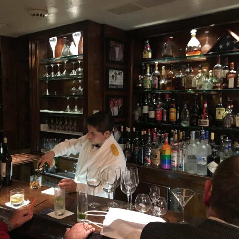 NYC: Frank Sinatra Walking Tour - Discover the Life and Times of Frank Sinatra in New York City