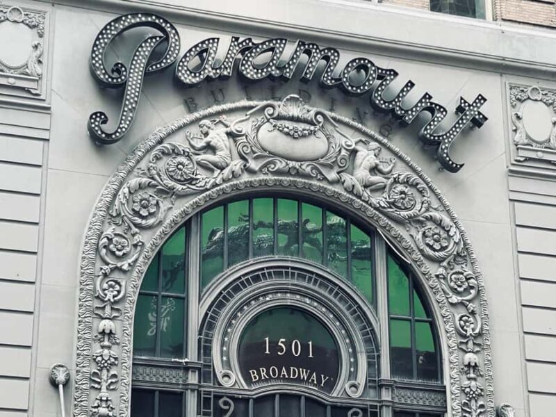 NYC: Frank Sinatra Walking Tour - Exploring the Itinerary: What to Expect on the Sinatra Walking Tour