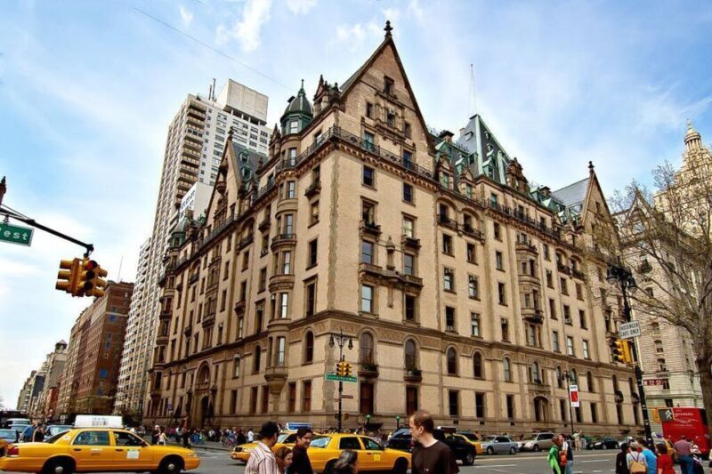NYC: Guided Bus and Walking Tour with Staten Island Ferry - Discover NYC in a Day: Guided Bus, Walking, and Ferry Tour