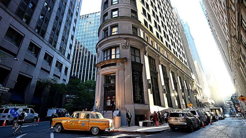 NYC: John Wick 2 Special Filming Locations Pedicab Tour - Times Square: The Heart of the Action