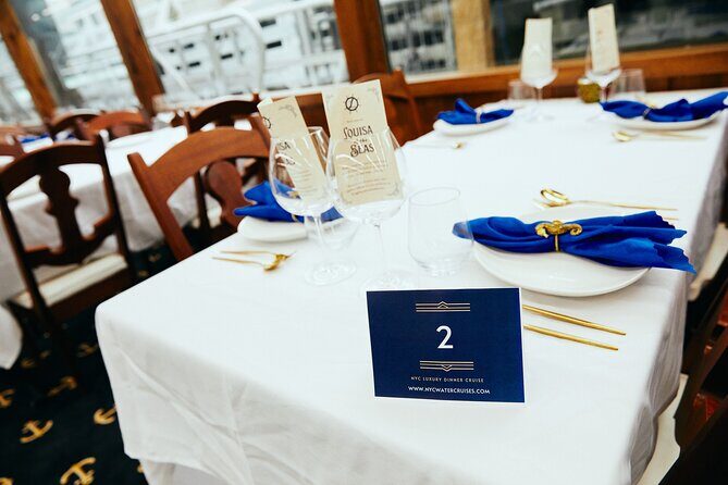 NYC July 4th Fireworks Cruise with Dinner, Open Bar and Music - Frequently Asked Questions