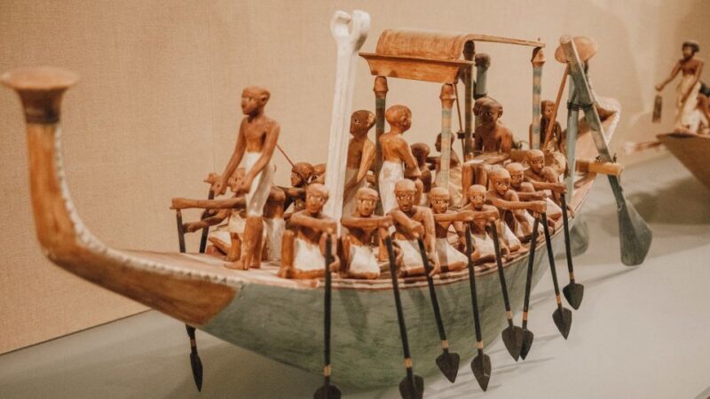 NYC: Meet the Met  Extended 3hr Small-Group Tour - Reviewing the Guide and Experience