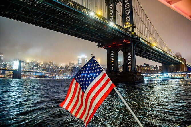 NYC New Year's Eve Dinner on Luxury Yacht with Open Bar - FAQs